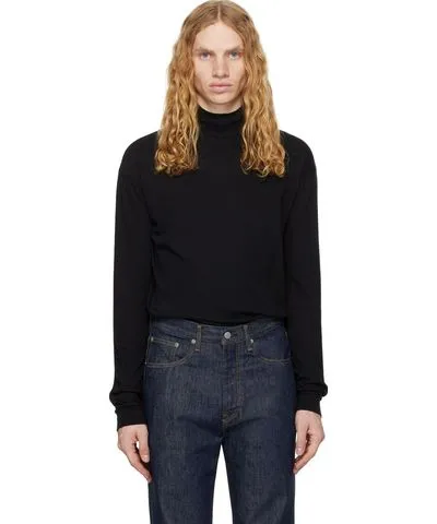 AURALEE Black Seamless Turtleneck