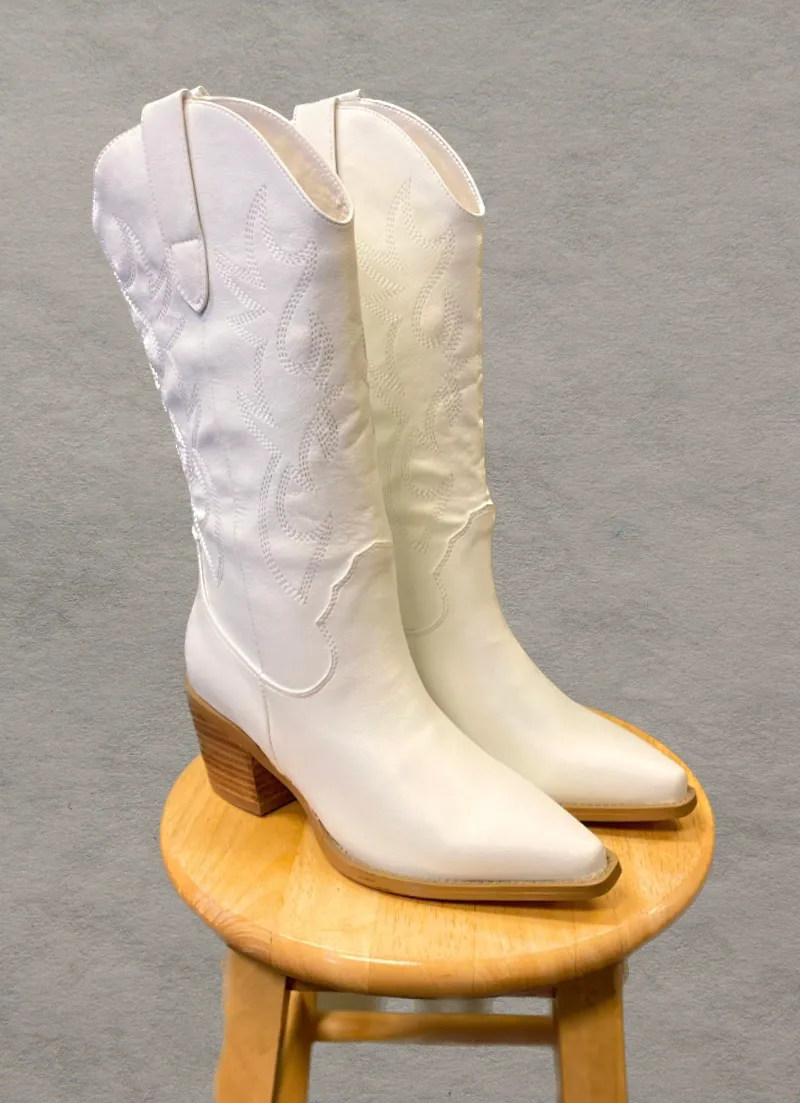 Danaro Boots