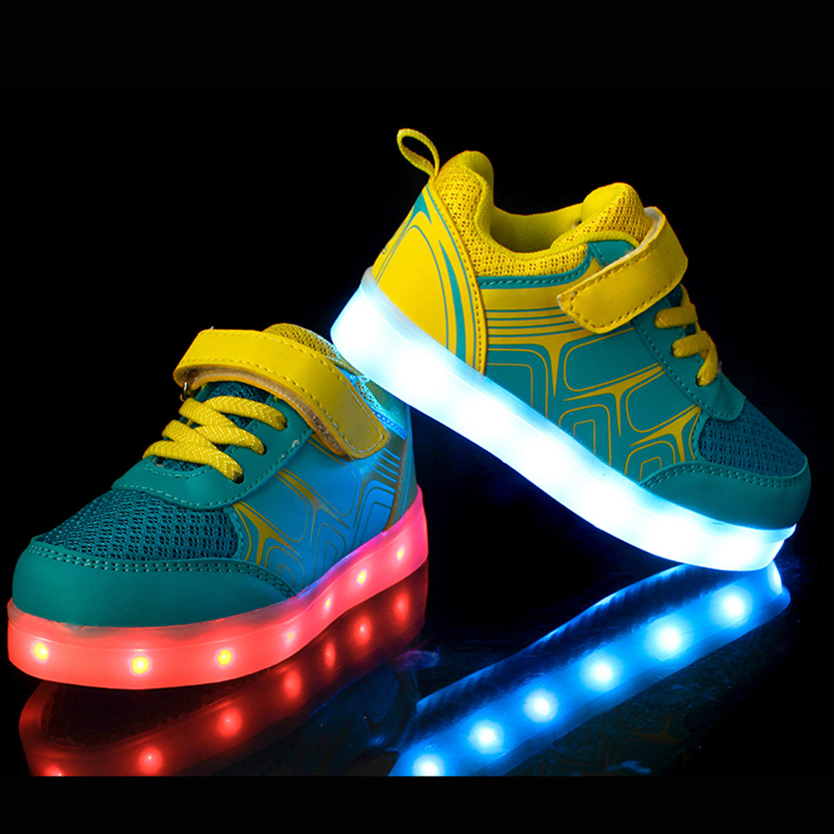 DoGeek Kids Light Up Shoes Mesh Net Design, for Boys and Girls, 7 Colors LED Light, Rechargeable (Choose Half Size Up)