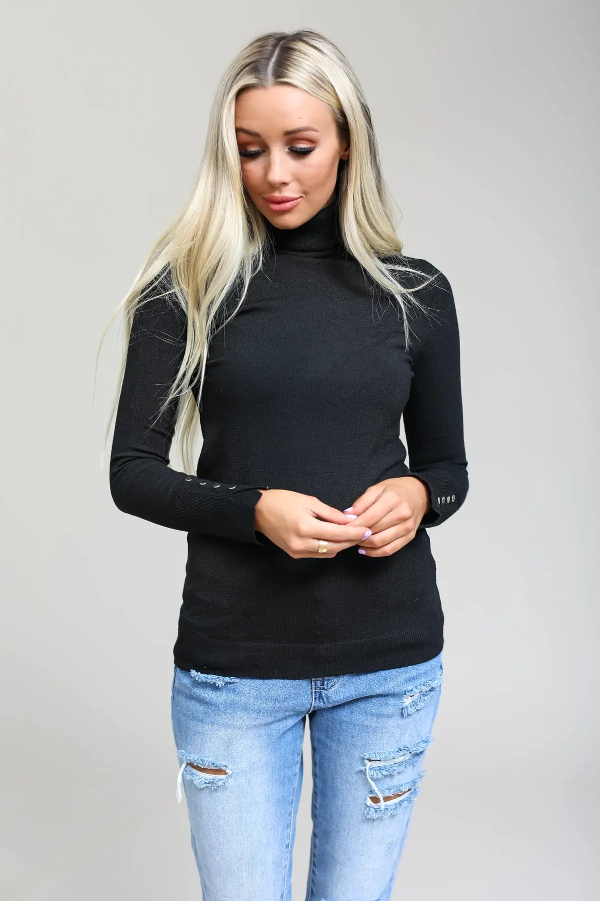 Gwendolyn Turtleneck