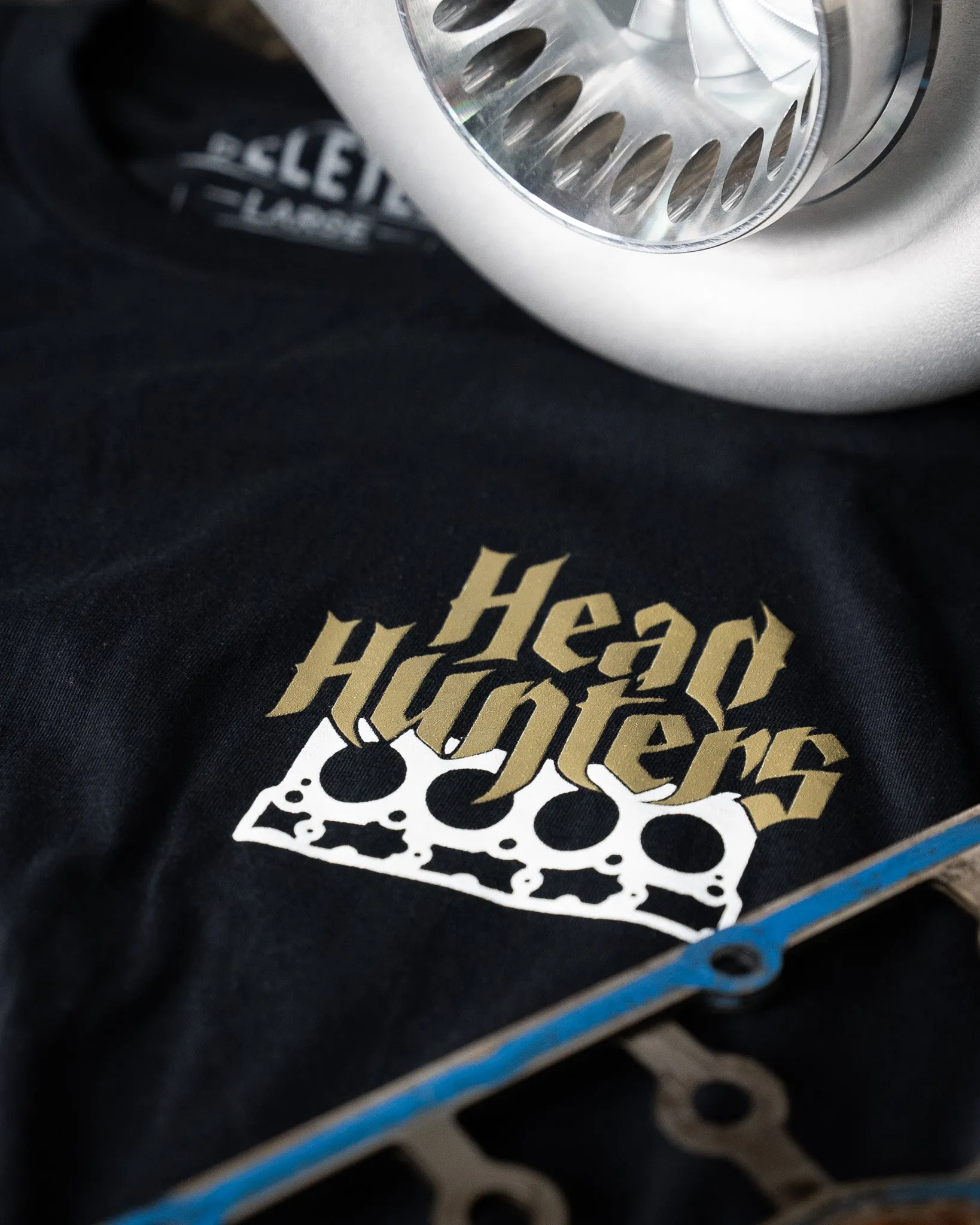 HEAD HUNTERS : PREMIUM T-SHIRT