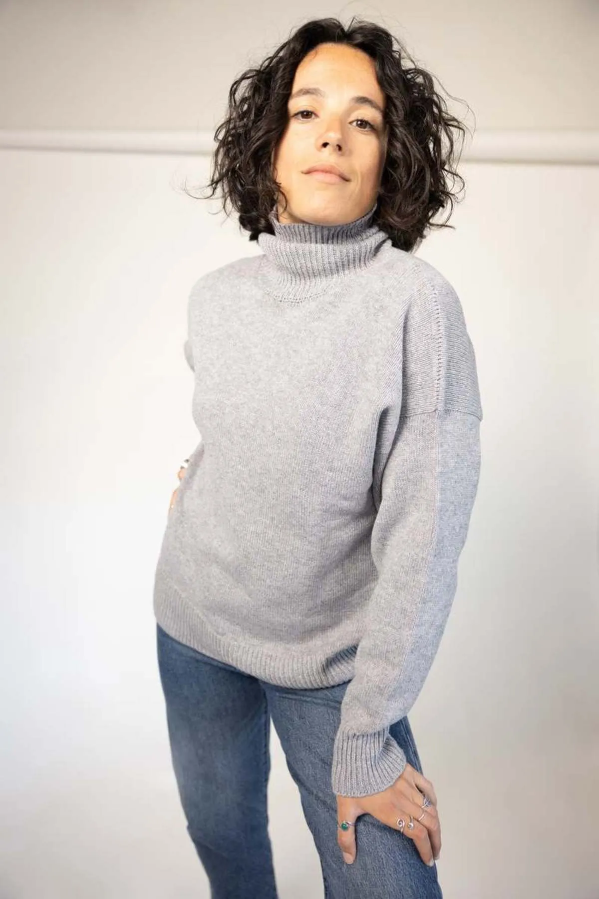 Hugme Turtleneck Knit - Grey