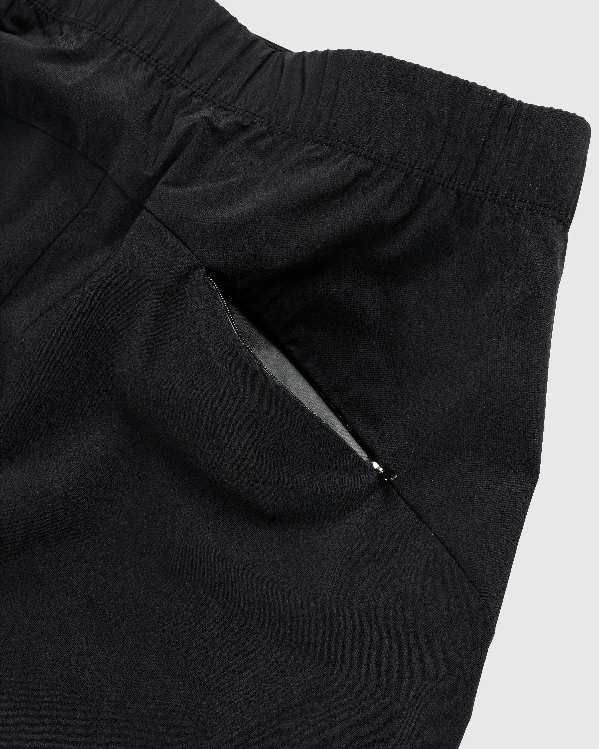 Post Archive Faction (PAF) – 5.0+ Technical Pants Right Black | Highsnobiety Shop