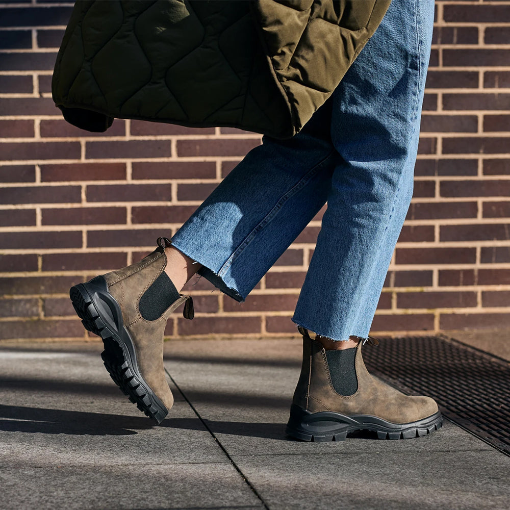 Women's 2239 Chelsea Boot